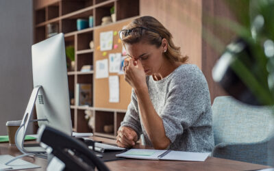 Burnout vs Depression: Signs to Watch at Work
