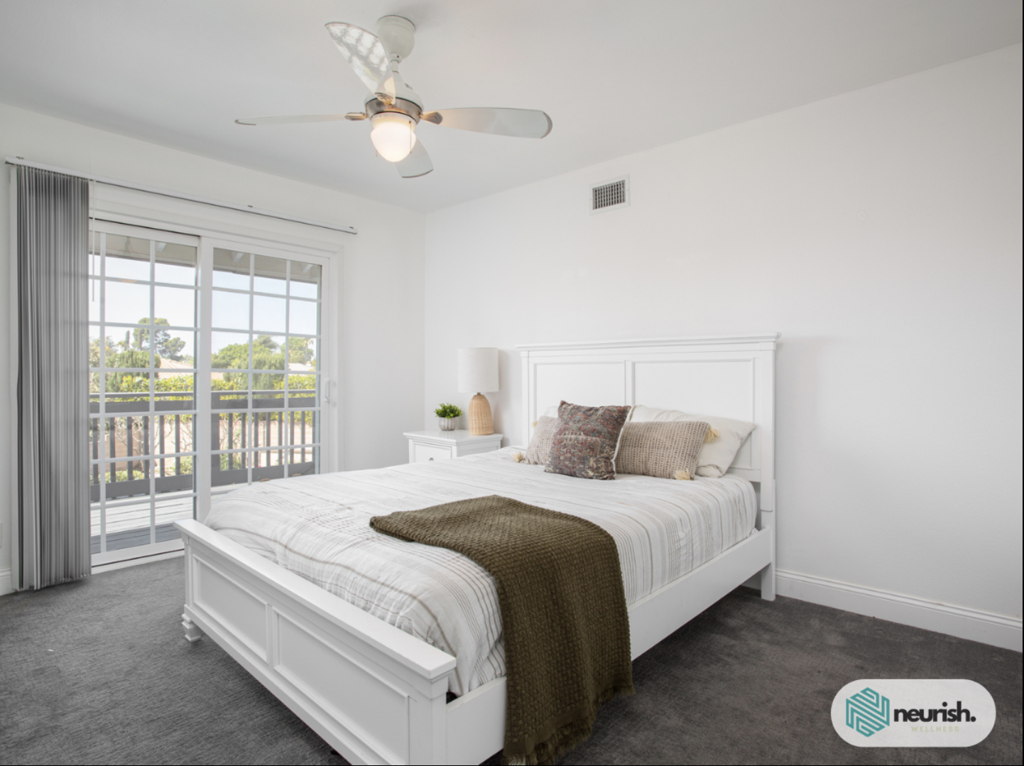 Mental health treatment center in Newport Beach